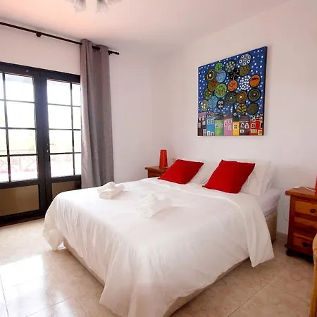 بيت للعطل House With 3 Bedrooms In Tias With Terrace And Wifi